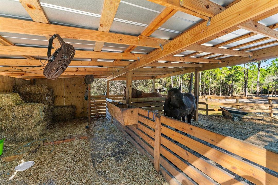 048-6705SWGatorTrail-PalmCity-SMALL