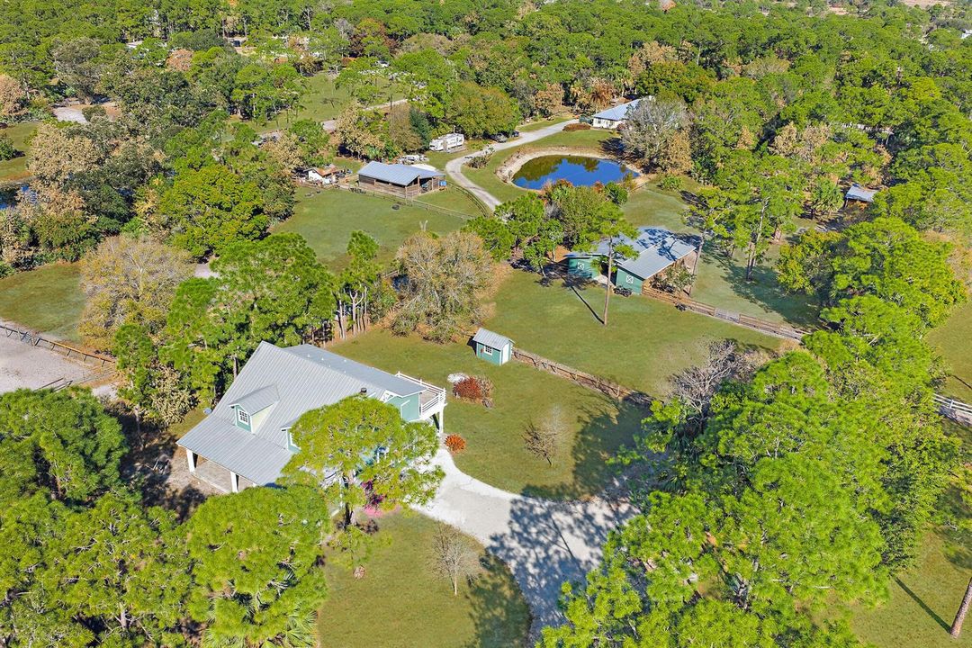 005-6705SWGatorTrail-PalmCity-SMALL