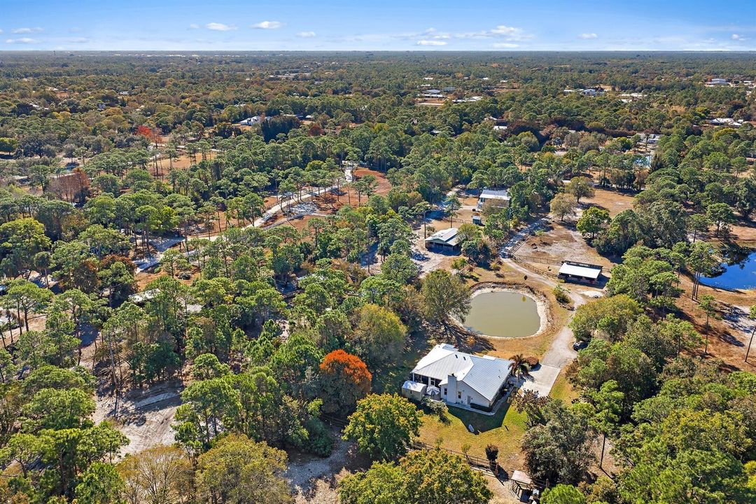009-6705SWGatorTrail-PalmCity-SMALL