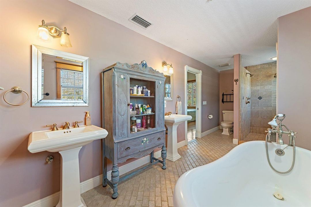 084-6705SWGatorTrail-PalmCity-SMALL