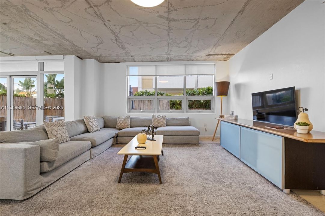 For Sale: $955,999 (2 beds, 2 baths, 1535 Square Feet)