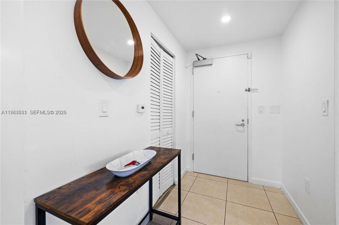 For Sale: $955,999 (2 beds, 2 baths, 1535 Square Feet)