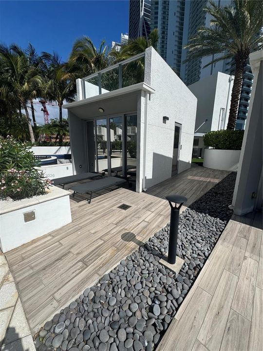 For Sale: $200,000 (1 beds, 1 baths, 0 Square Feet)