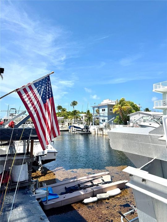 Recently Sold: $789,000 (3 beds, 2 baths, 1472 Square Feet)
