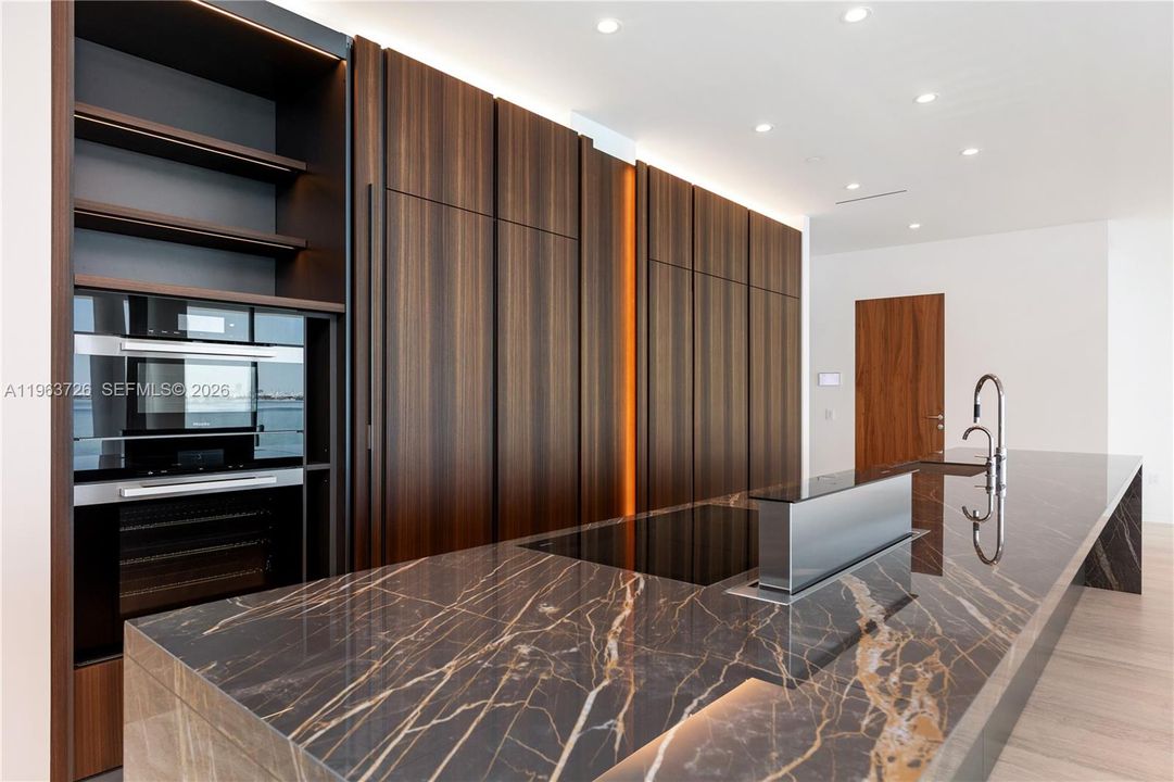 For Sale: $8,950,000 (4 beds, 4 baths, 3613 Square Feet)