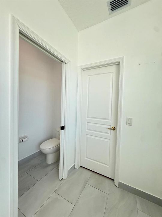 Private Toilet Room