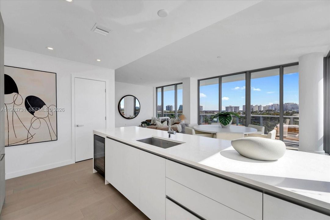 For Sale: $4,100,000 (4 beds, 4 baths, 2502 Square Feet)