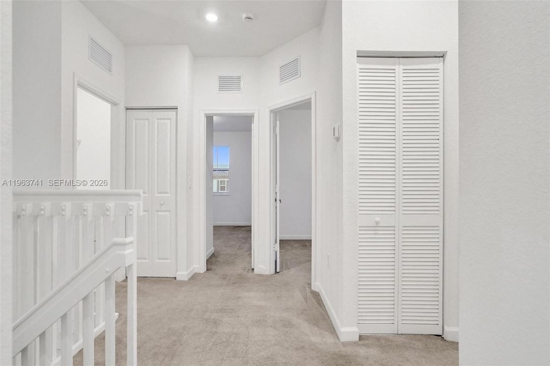 Active With Contract: $3,600 (3 beds, 3 baths, 1853 Square Feet)
