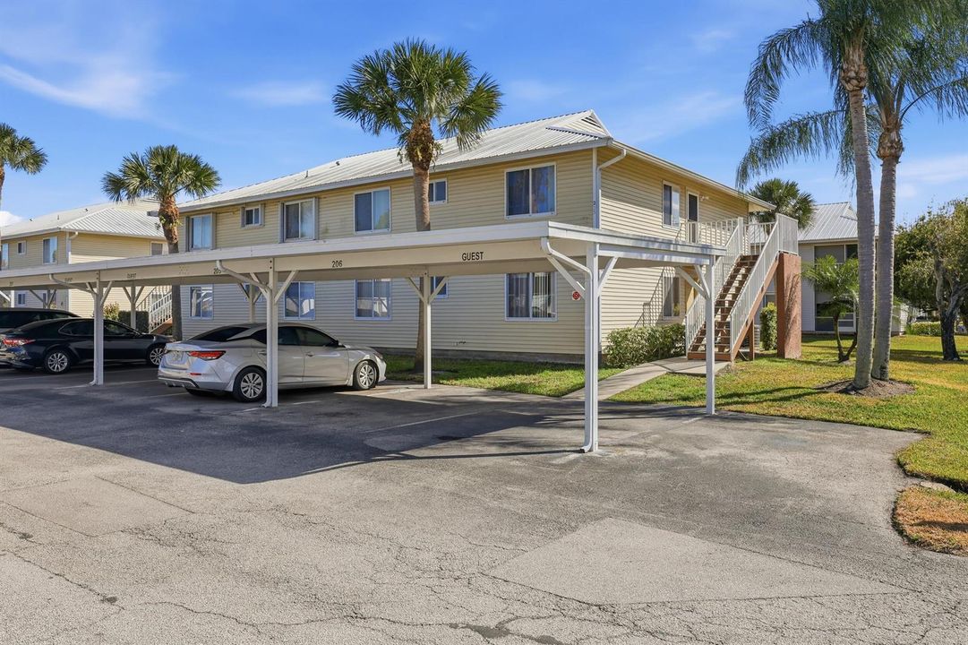 205 Village Dr unit 205