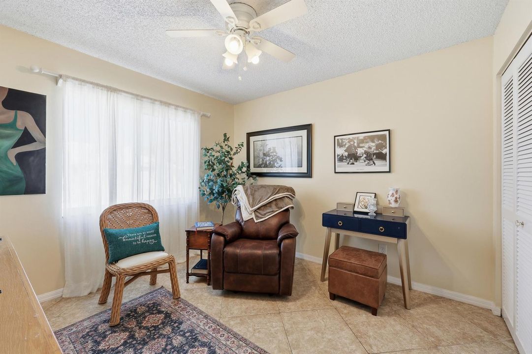 205 Village Dr unit 205