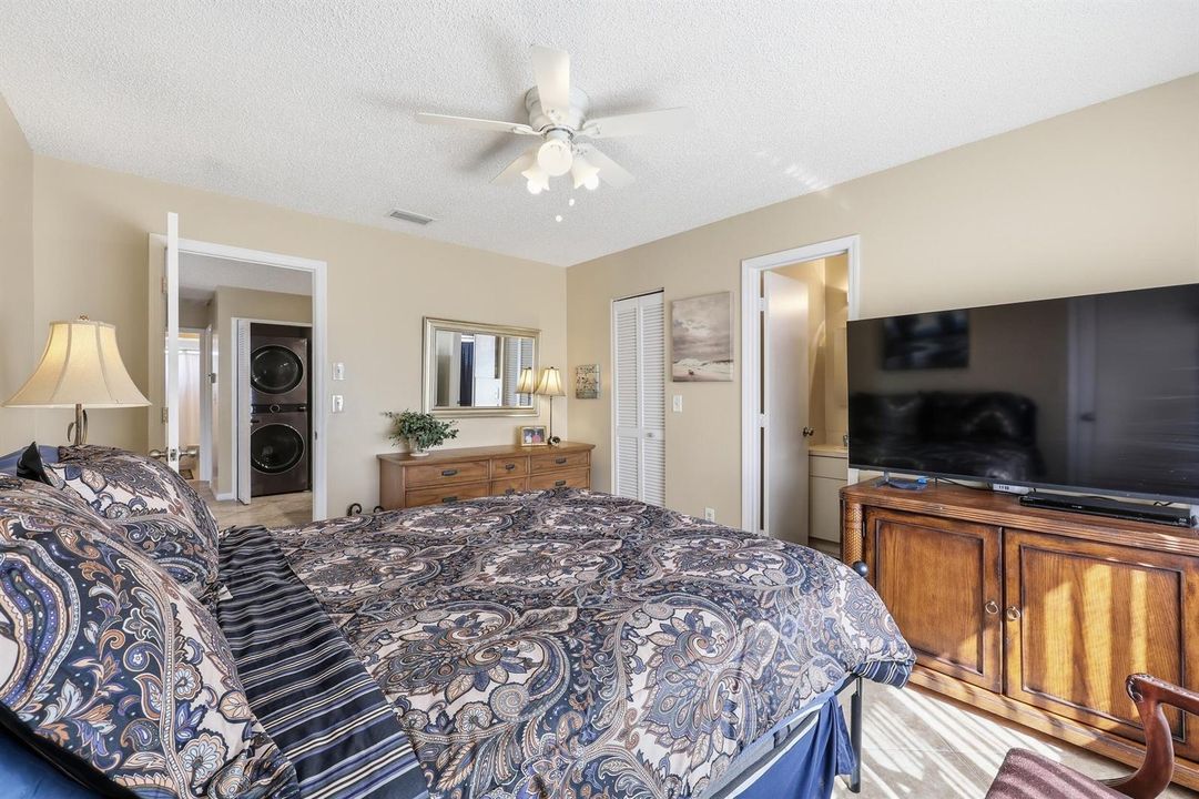 205 Village Dr unit 205
