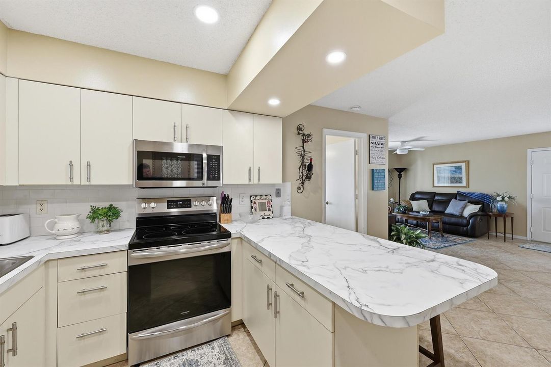 205 Village Dr unit 205