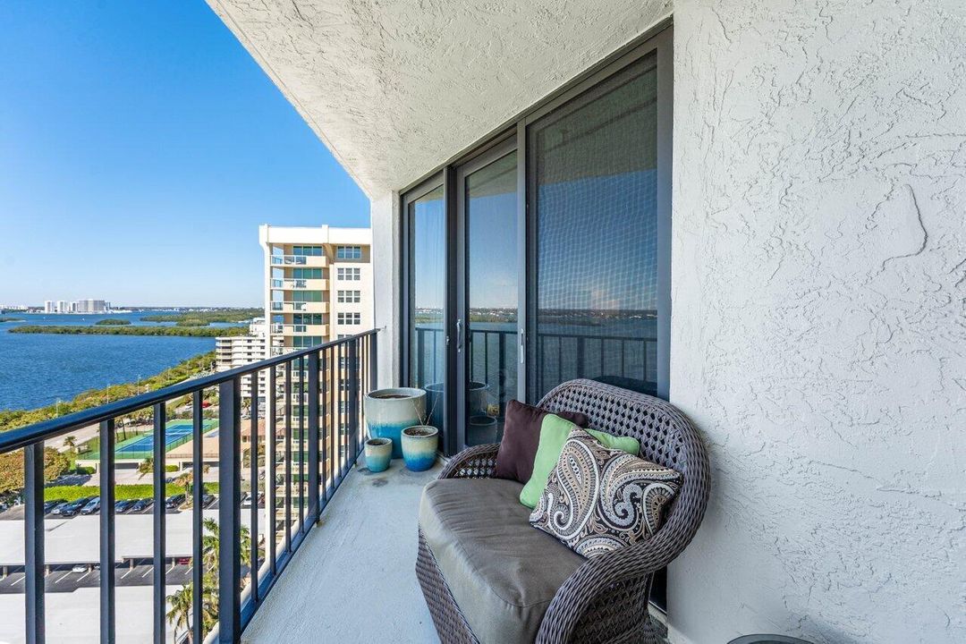 032-5420NorthOceanDrive-1605-RivieraBeac