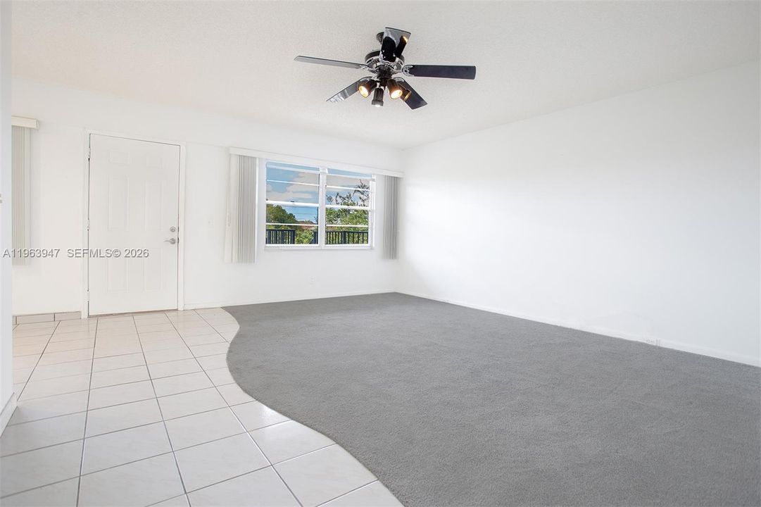 ENTRANCE FOYER