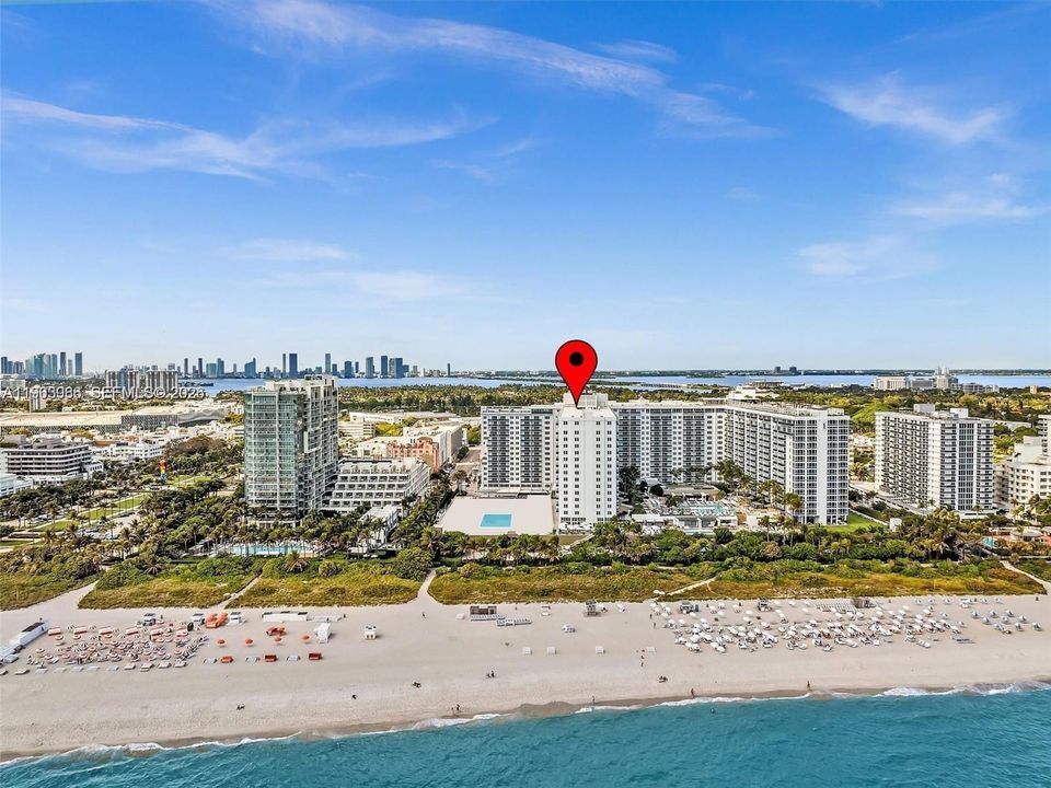 For Sale: $630,000 (0 beds, 1 baths, 660 Square Feet)