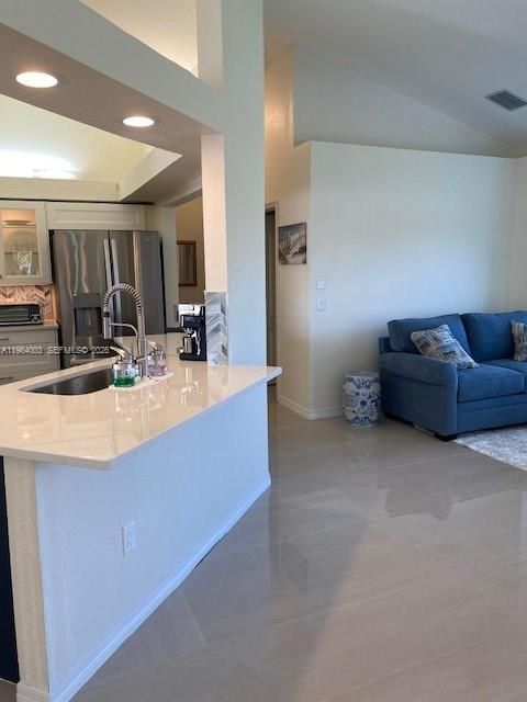 For Rent: $3,600 (3 beds, 2 baths, 0 Square Feet)