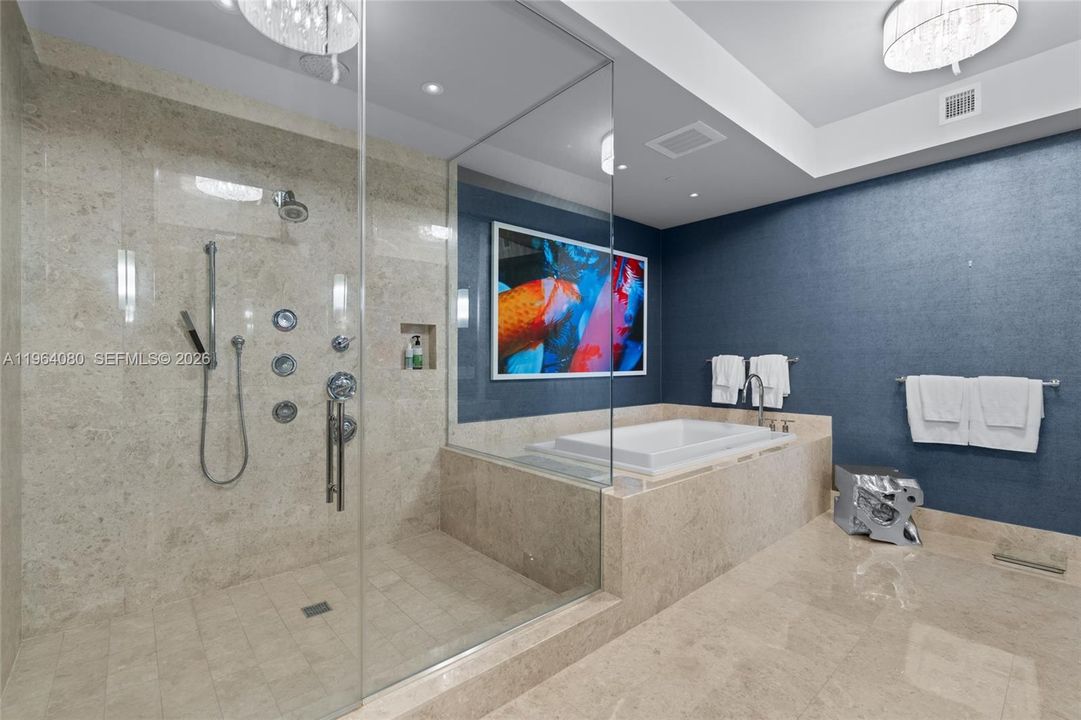 Active With Contract: $20,000 (2 beds, 2 baths, 1541 Square Feet)