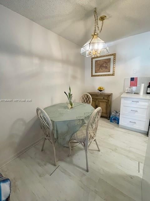 For Sale: $94,000 (1 beds, 1 baths, 680 Square Feet)