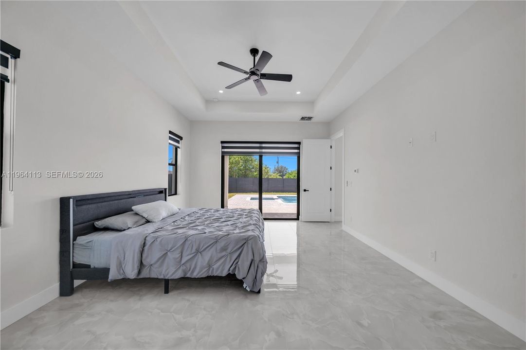 En Venta: $799,900 (4 camas, 3 baños, 0 Pies cuadrados)