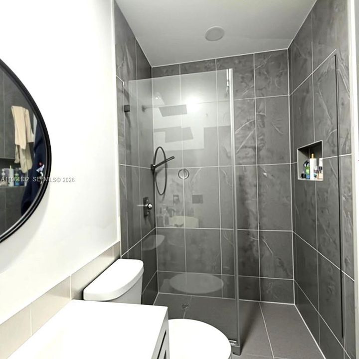 Activo con contrato: $3,450 (3 camas, 2 baños, 1416 Pies cuadrados)