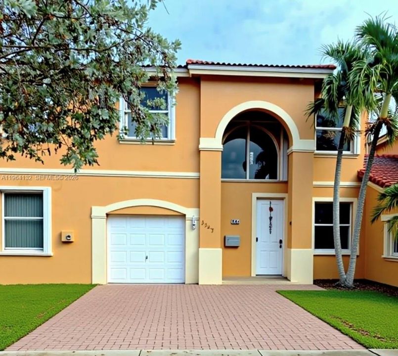 Activo con contrato: $3,450 (3 camas, 2 baños, 1416 Pies cuadrados)
