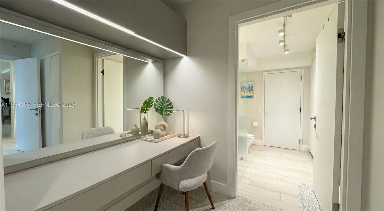 En Venta: $1,089,000 (2 camas, 2 baños, 1435 Pies cuadrados)