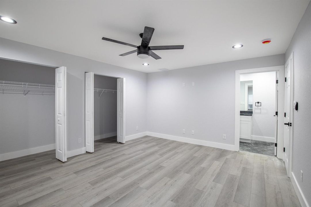 332 W Ventura-15