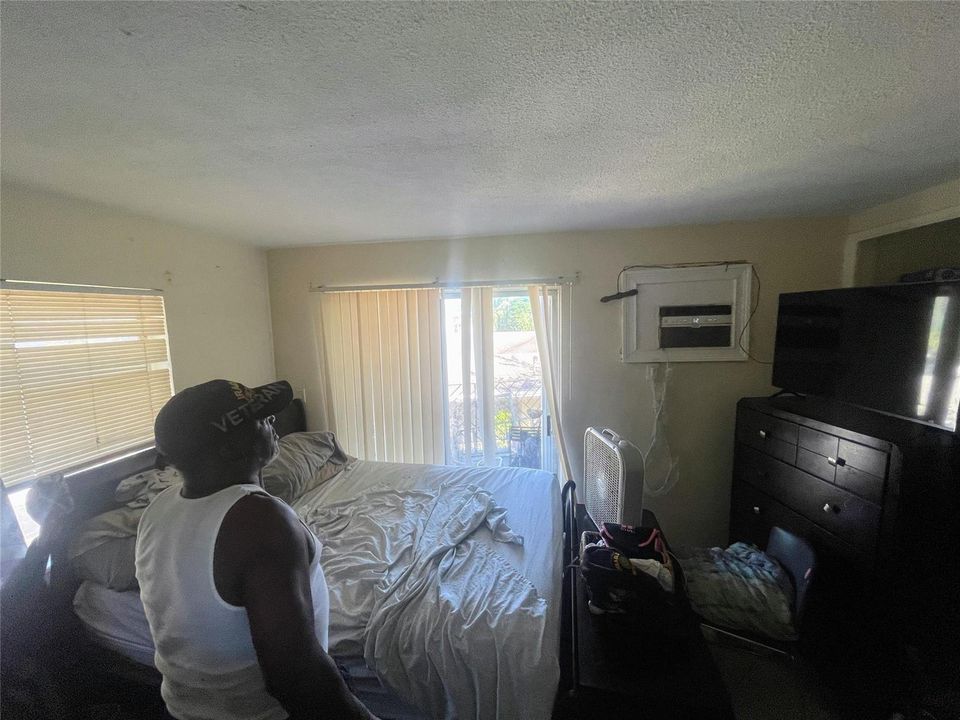 Photo 49