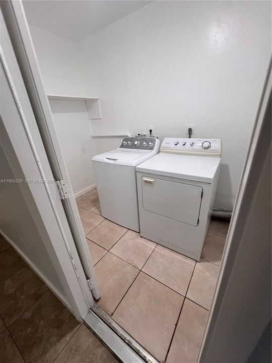 En Renta: $3,200 (2 camas, 2 baños, 2122 Pies cuadrados)