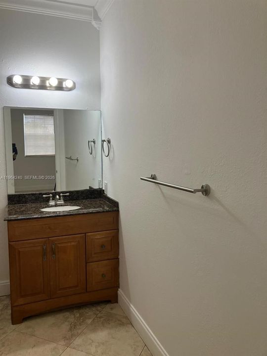 Недавно арендовано: $2,500 (3 спален, 2 ванн, 974 Квадратных фут)