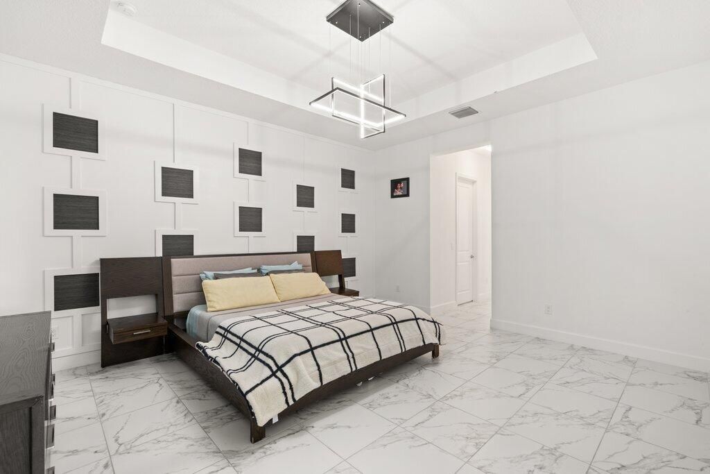 Primary Bedroom R.jpg-SMALL