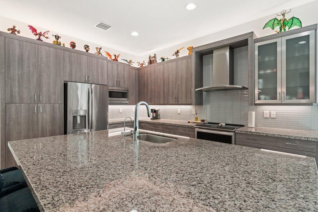 Kitchen Corner.jpg-SMALL