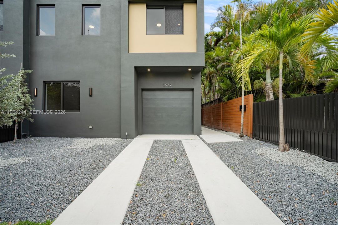 En Venta: $2,695,000 (5 camas, 5 baños, 0 Pies cuadrados)