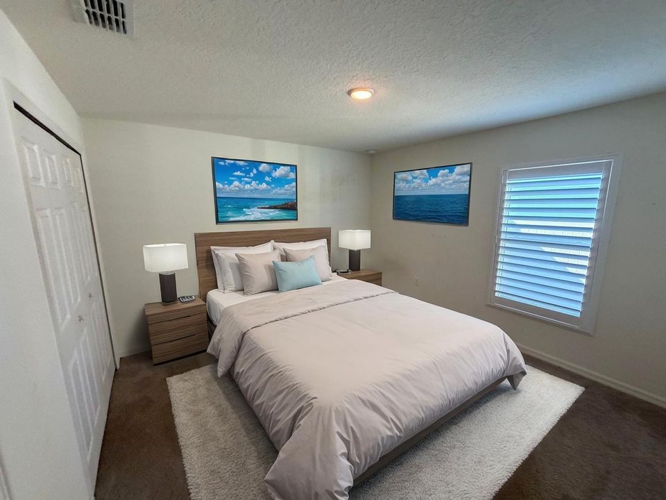 IMG_2137 - Bedroom - Standard - 1