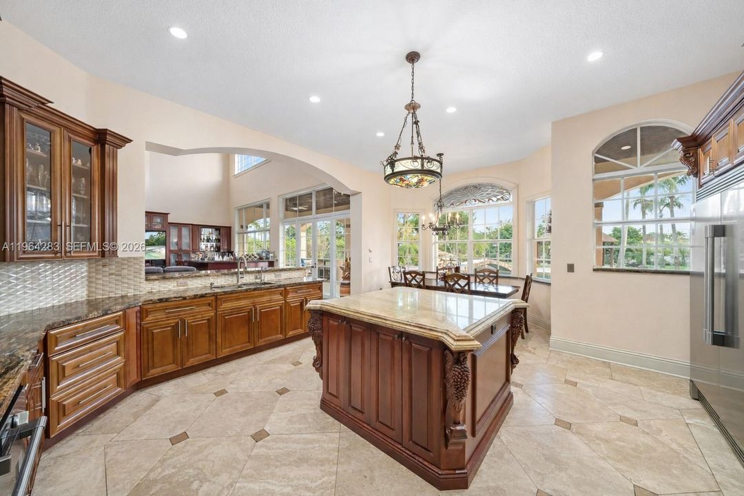 For Sale: $5,900,000 (8 beds, 6 baths, 6694 Square Feet)