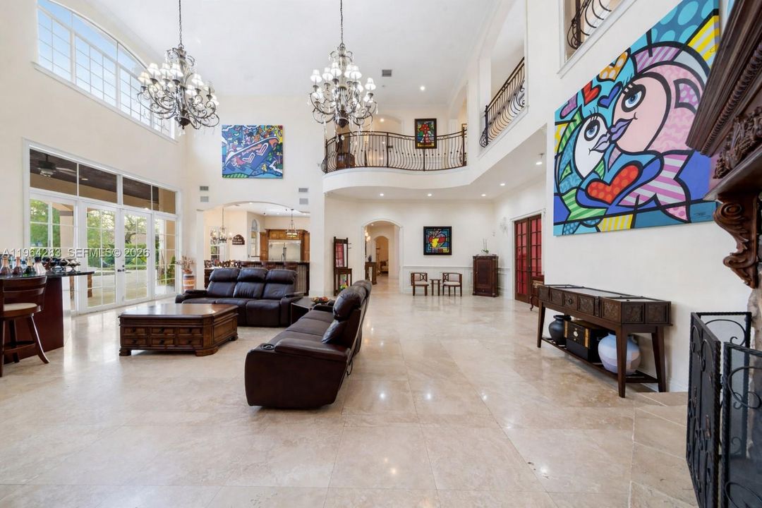 For Sale: $5,900,000 (8 beds, 6 baths, 6694 Square Feet)