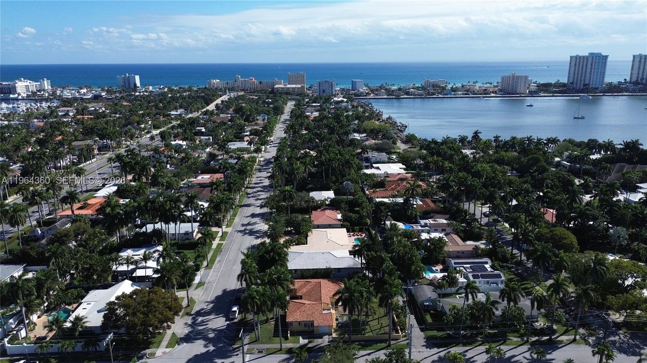 For Sale: $1,990,000 (0.30 acres)