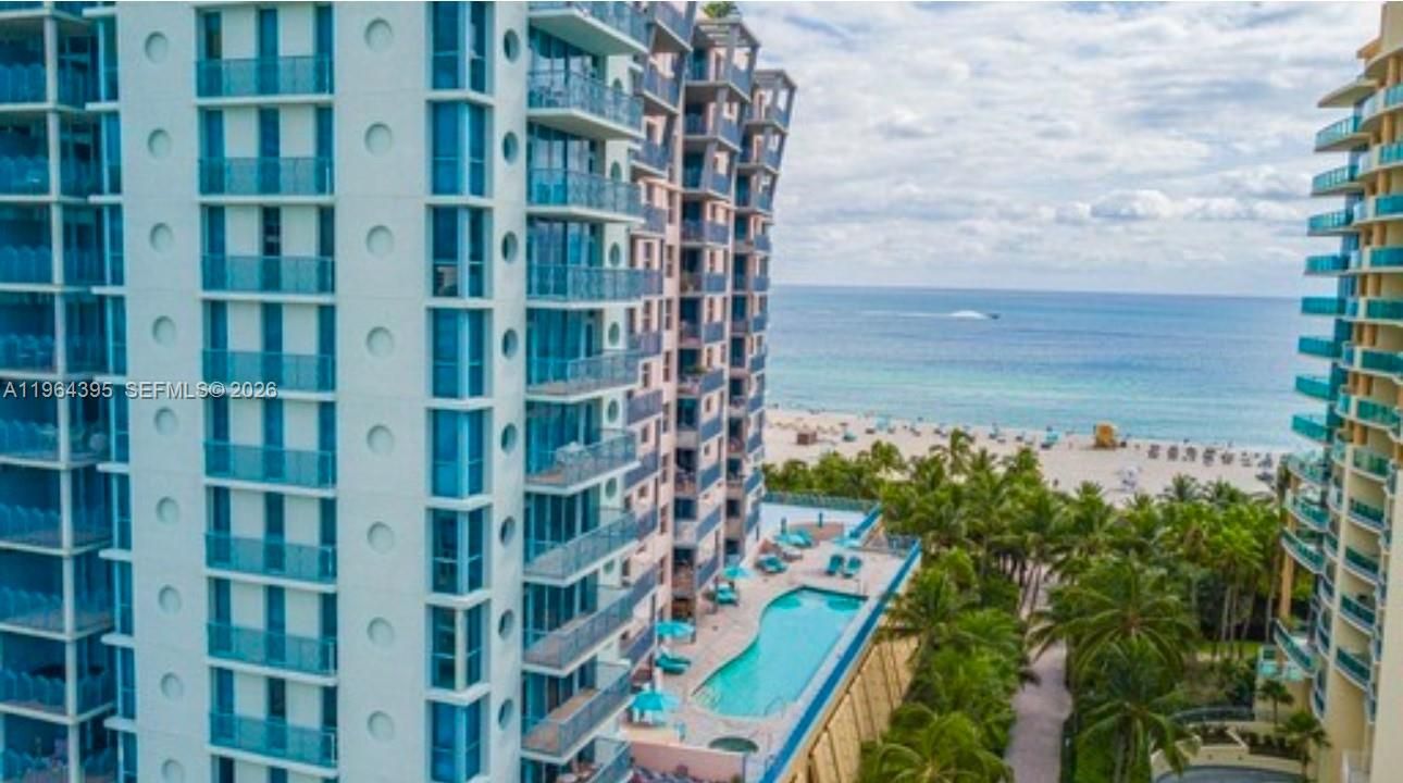 En Venta: $1,425,000 (1 camas, 2 baños, 940 Pies cuadrados)