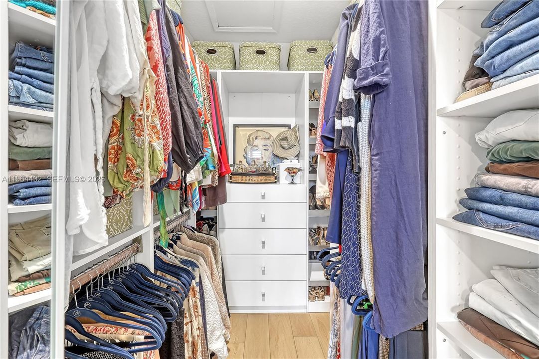 Custom Walk In Closet