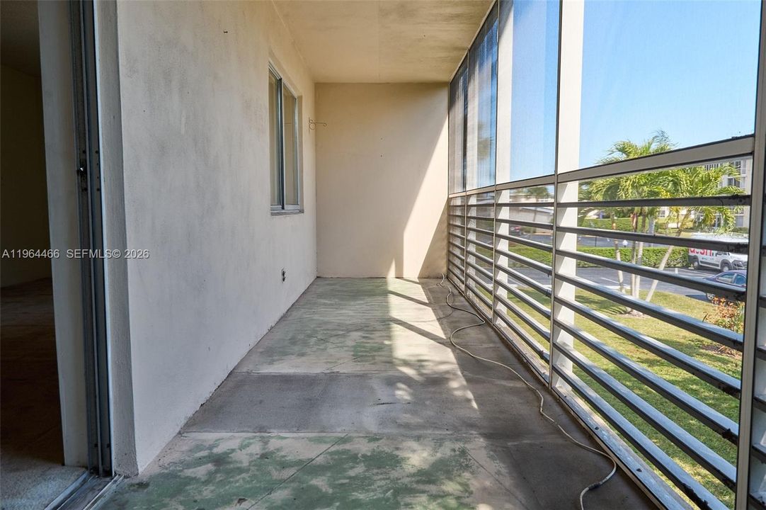 Vendido Recientemente: $25,000 (2 camas, 1 baños, 894 Pies cuadrados)
