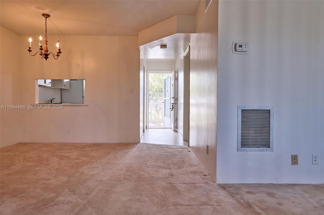 Vendido Recientemente: $25,000 (2 camas, 1 baños, 894 Pies cuadrados)