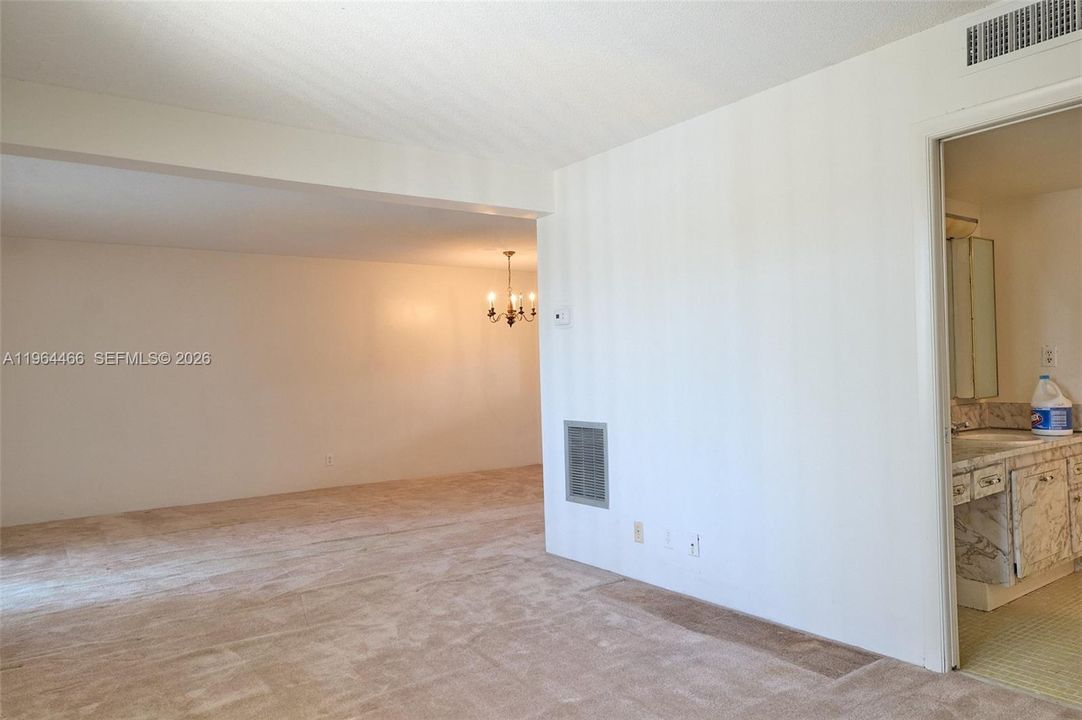 Vendido Recientemente: $25,000 (2 camas, 1 baños, 894 Pies cuadrados)