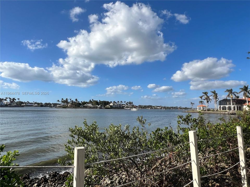 En Venta: $212,000 (0.16 acres)