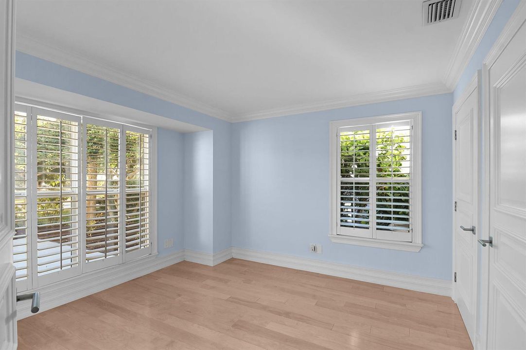 Guest Room 2