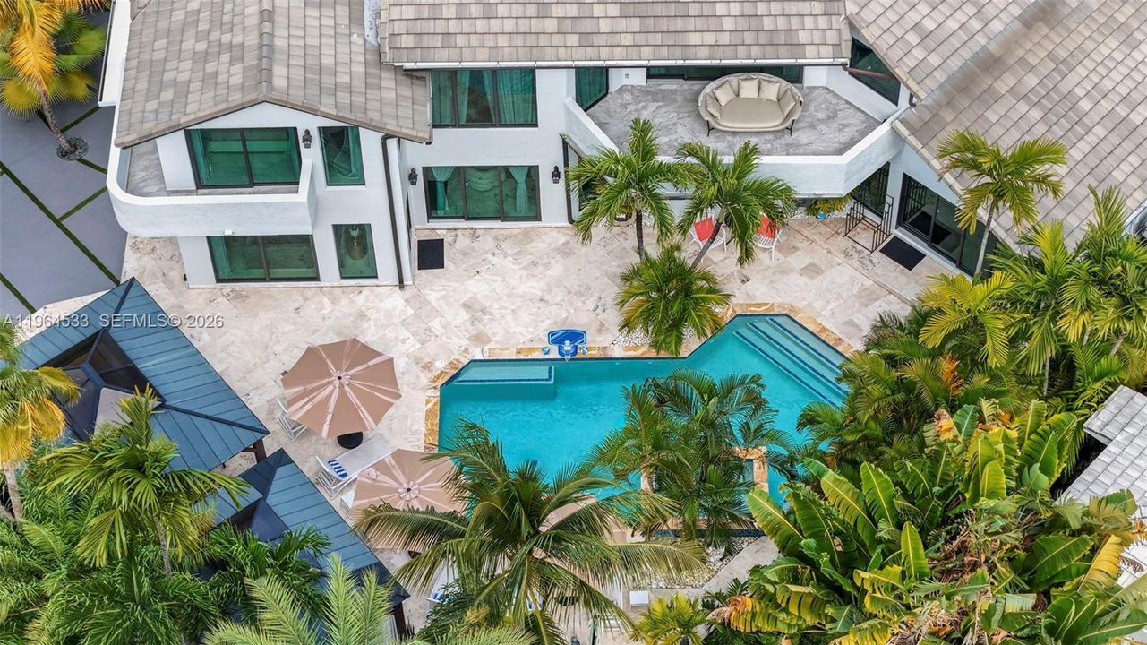 For Sale: $5,549,990 (4 beds, 3 baths, 3673 Square Feet)