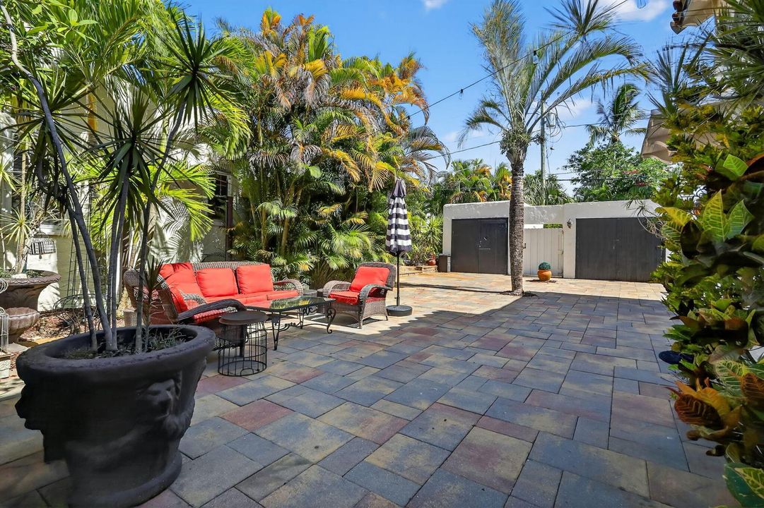Side yard, patio
