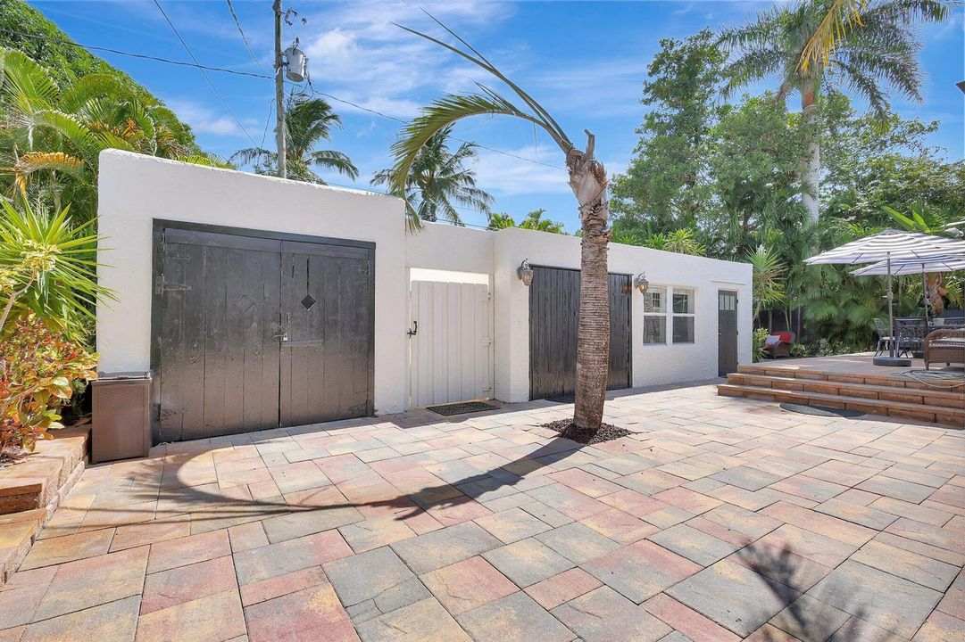 2 storage garages.