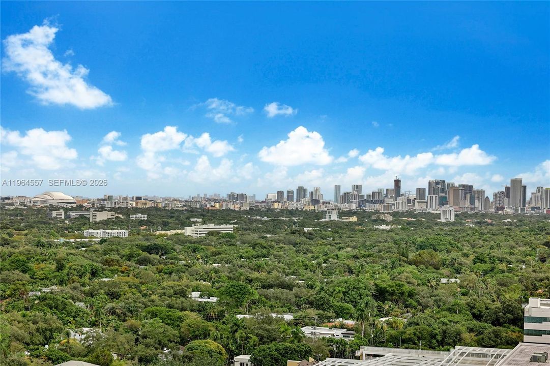 For Sale: $1,950,000 (2 beds, 2 baths, 905 Square Feet)