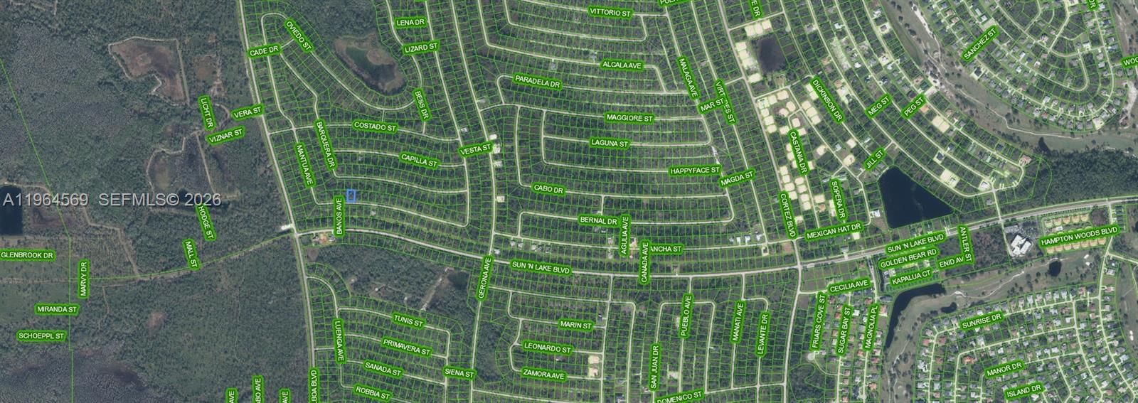 На продажу: $14,900 (0.23 acres)