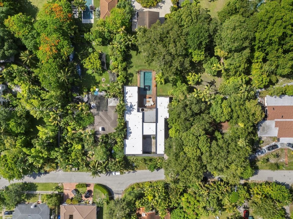 For Rent: $50,000 (5 beds, 5 baths, 0 Square Feet)